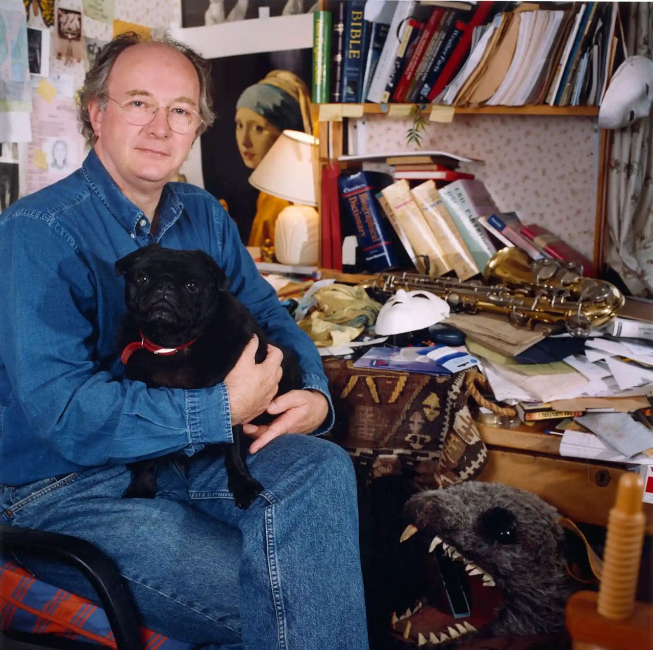 Where writers write: Photos of famous writers’ writing rooms
